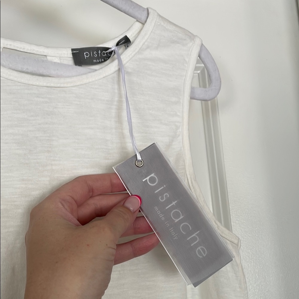 Pistache Cream Tank Top - Picture 4 of 7